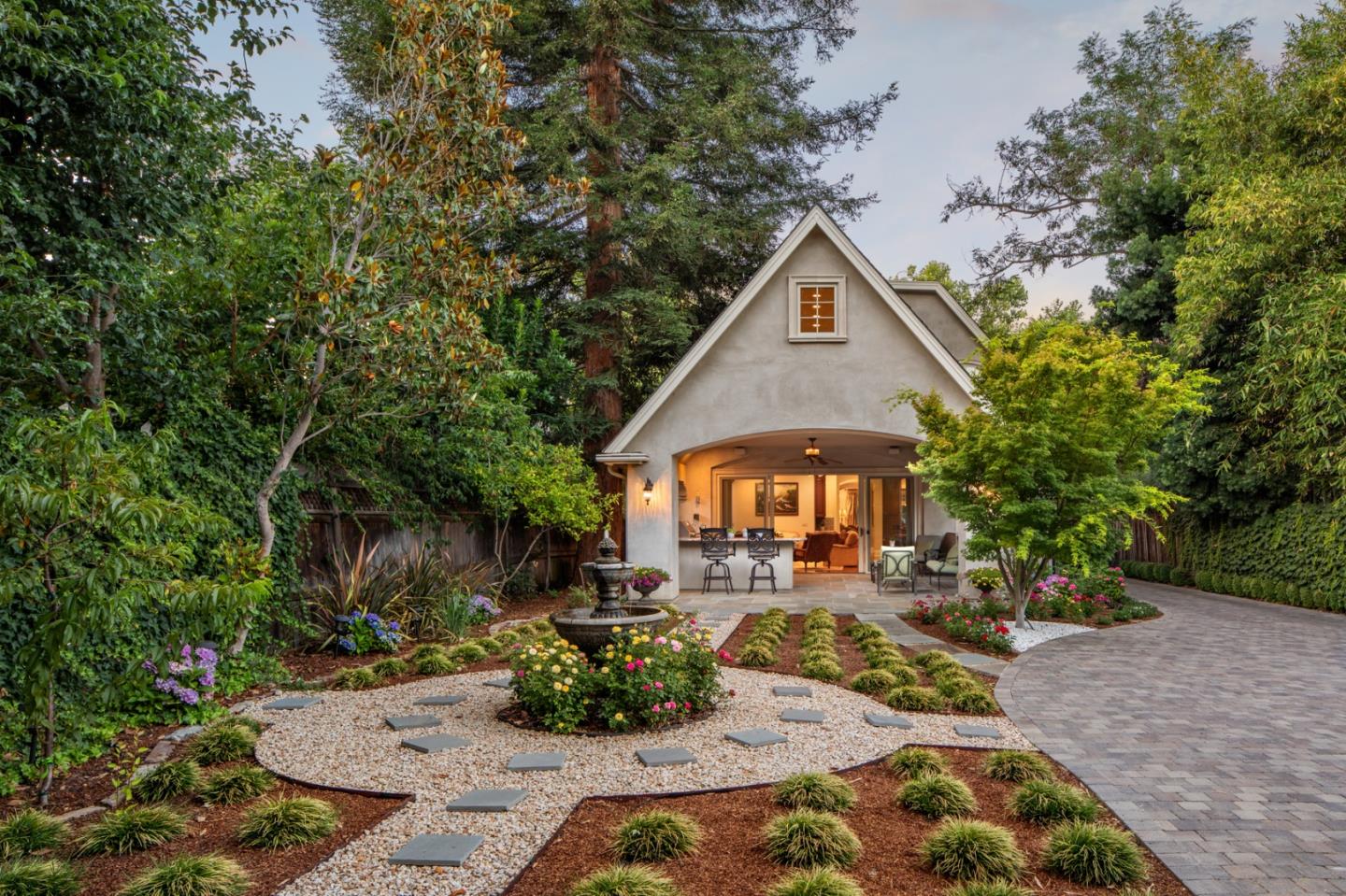 1826 Waverley St PALO ALTO, CA 94301