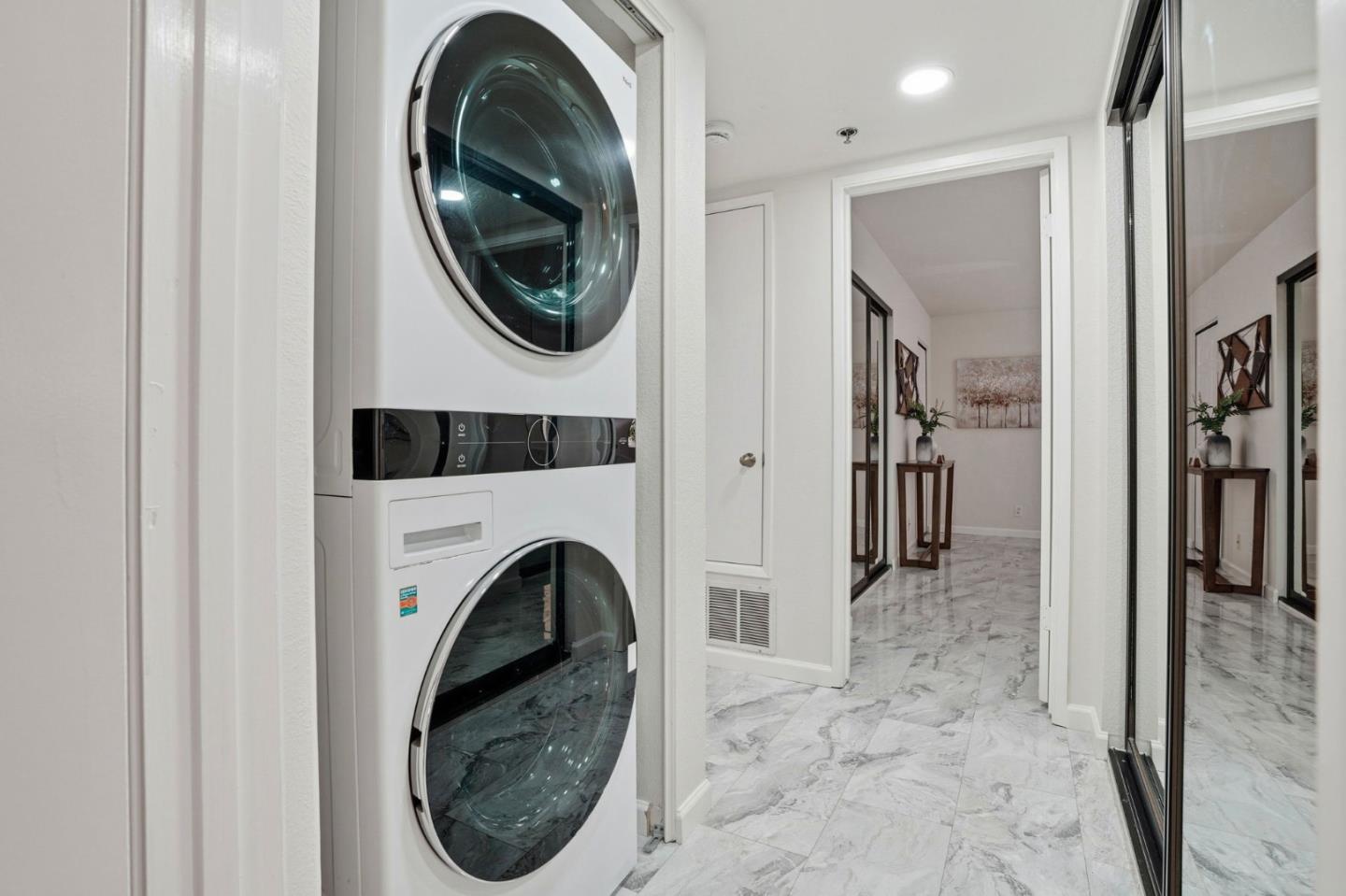 153 California Ave #F107 PALO ALTO, CA 94306