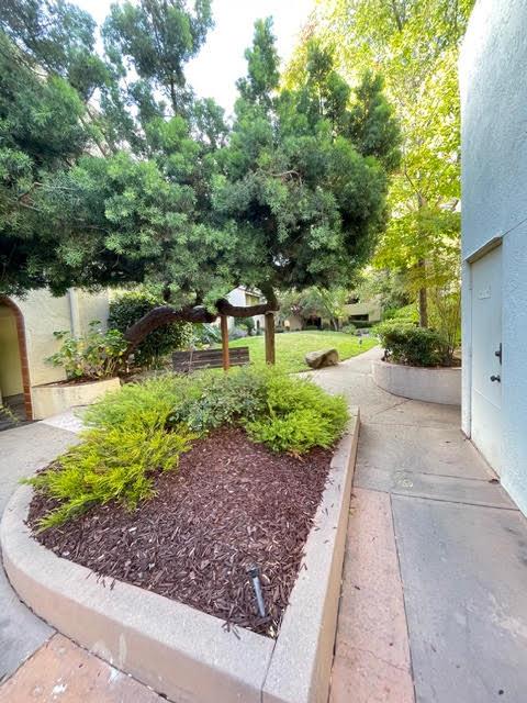 153 California Ave #F107 PALO ALTO, CA 94306