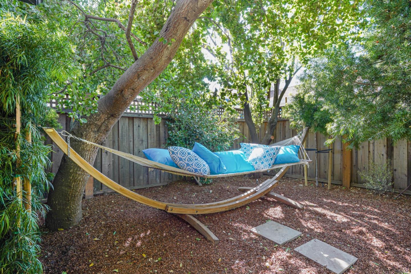 535 Kingsley Ave PALO ALTO, CA 94301