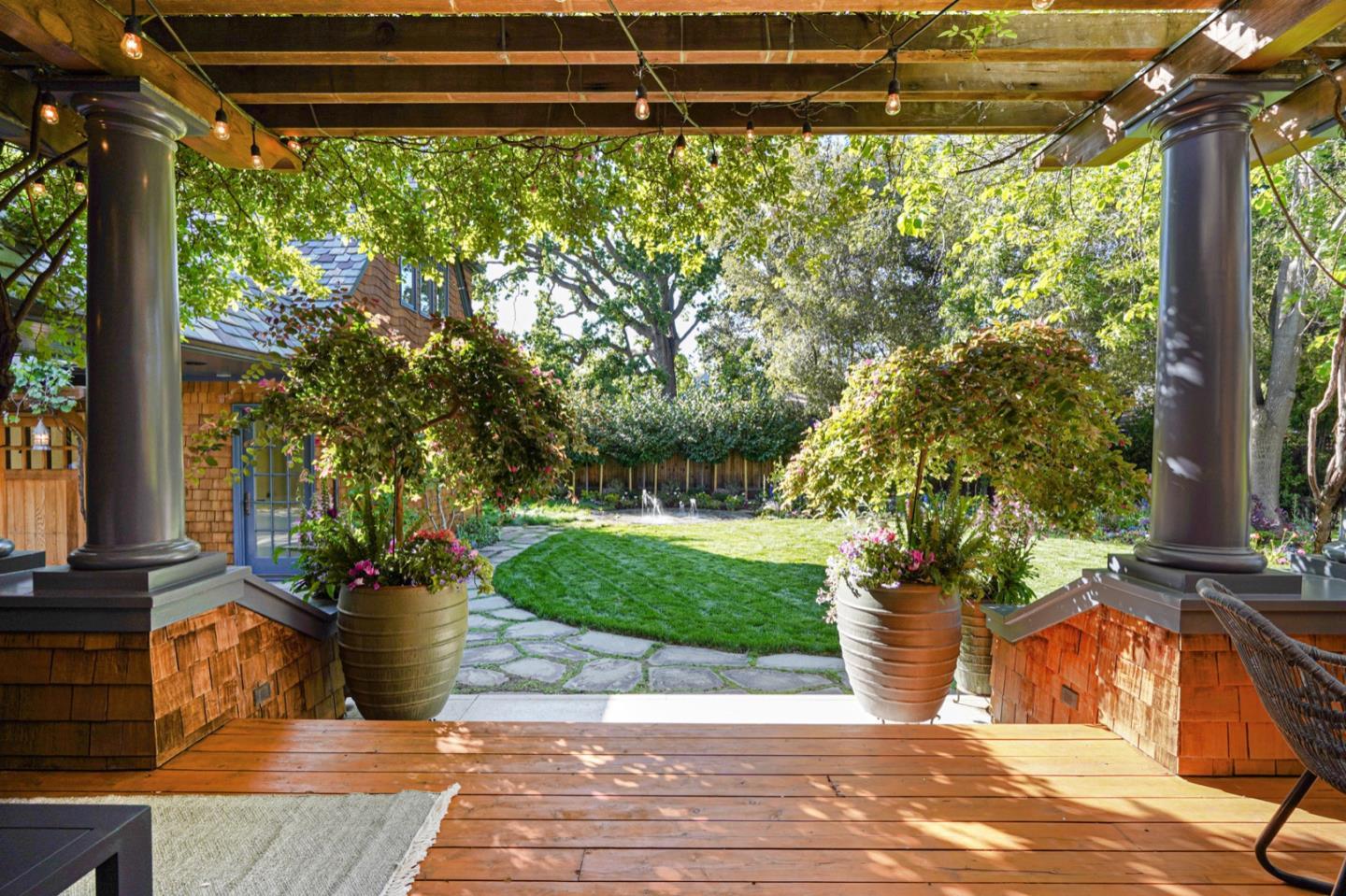 535 Kingsley Ave PALO ALTO, CA 94301