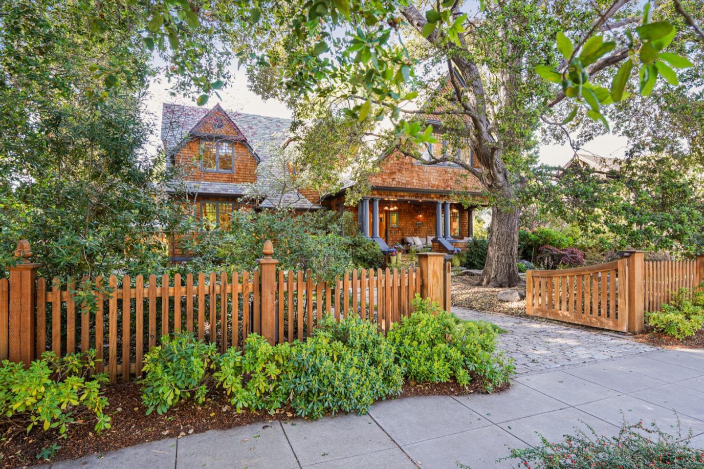 535 Kingsley Ave PALO ALTO, CA 94301