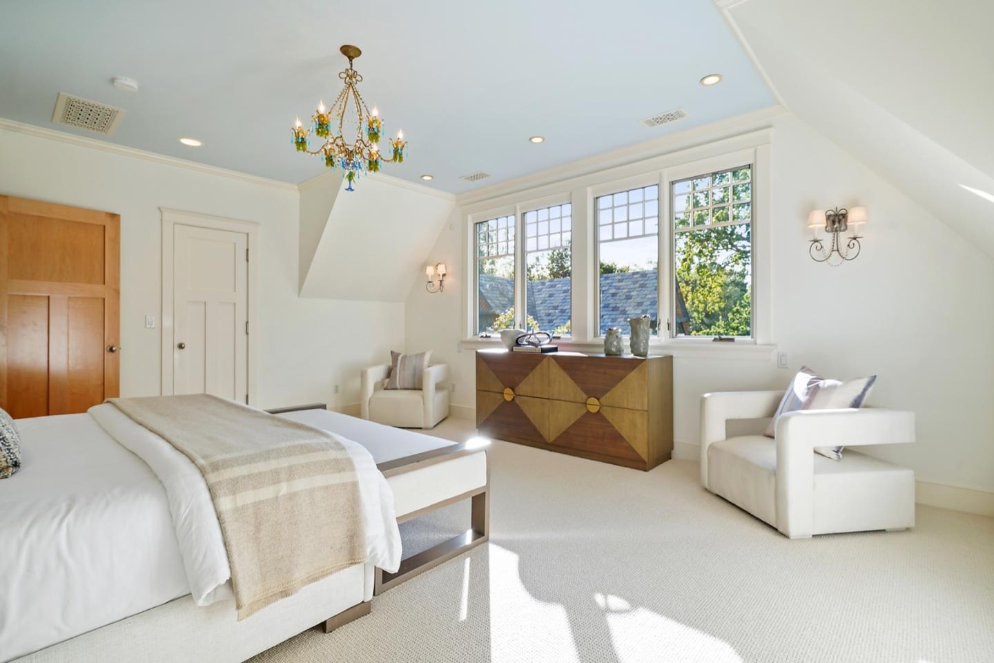 535 Kingsley Ave PALO ALTO, CA 94301