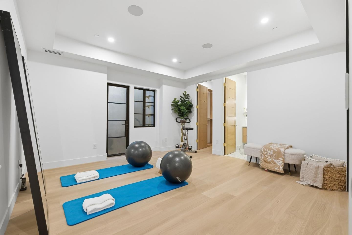 265 Coleridge Ave Palo Alto, CA 94301