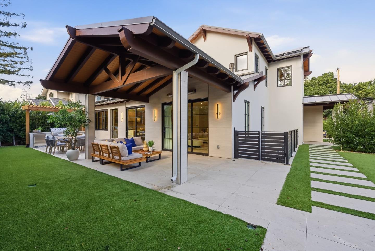 265 Coleridge Ave Palo Alto, CA 94301