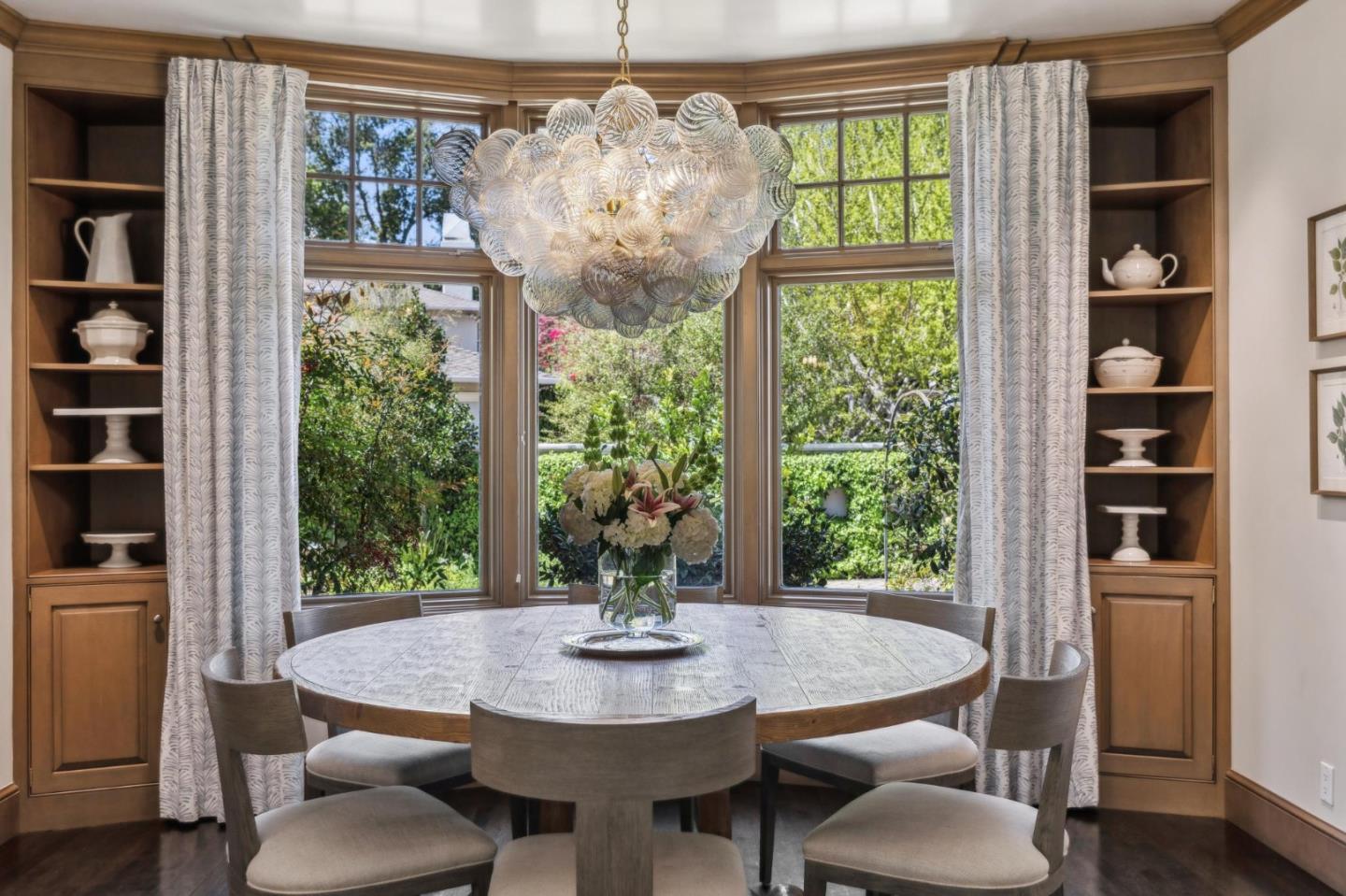 1585 Edgewood Dr PALO ALTO, CA 94303