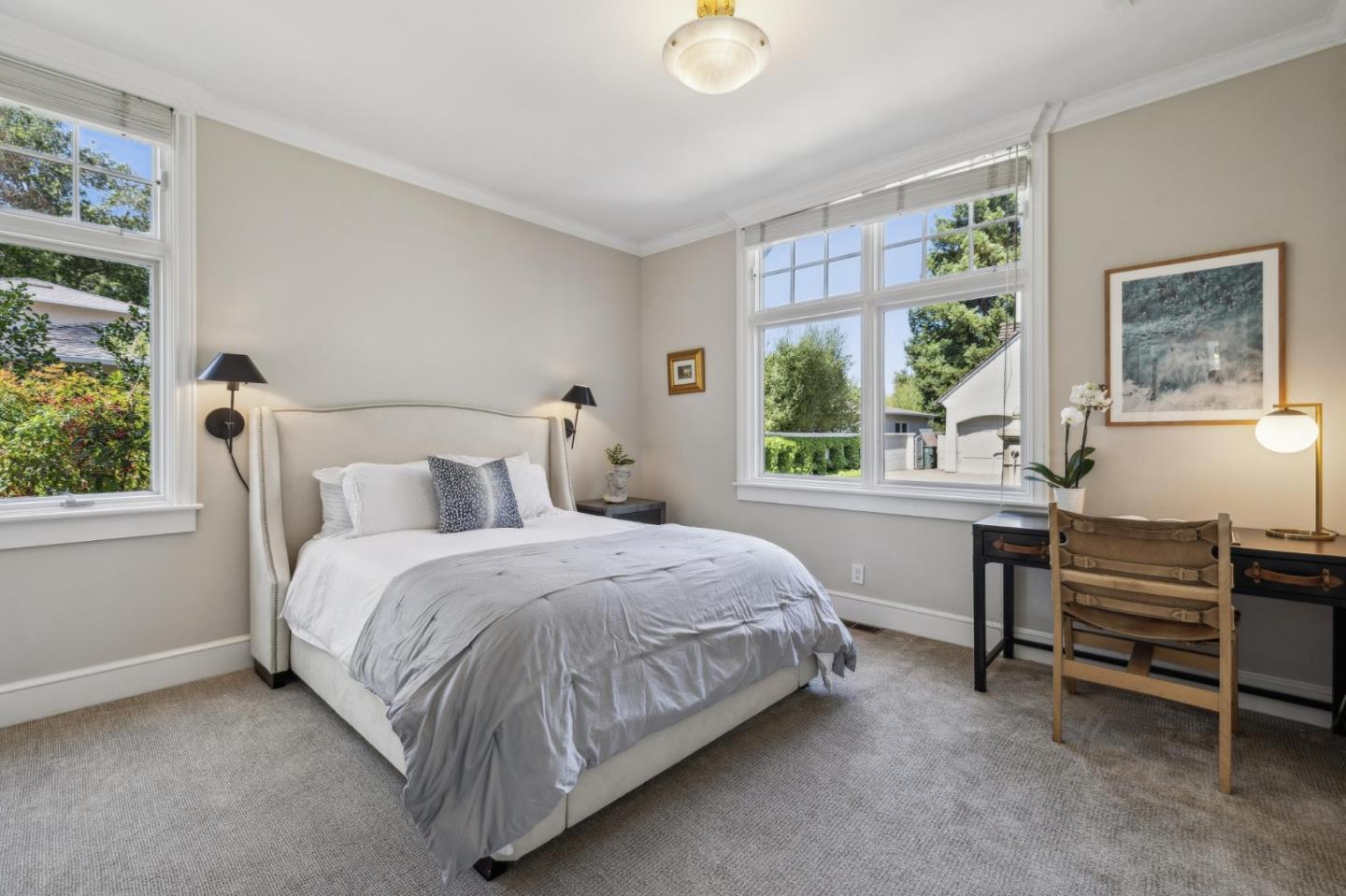 1585 Edgewood Dr PALO ALTO, CA 94303