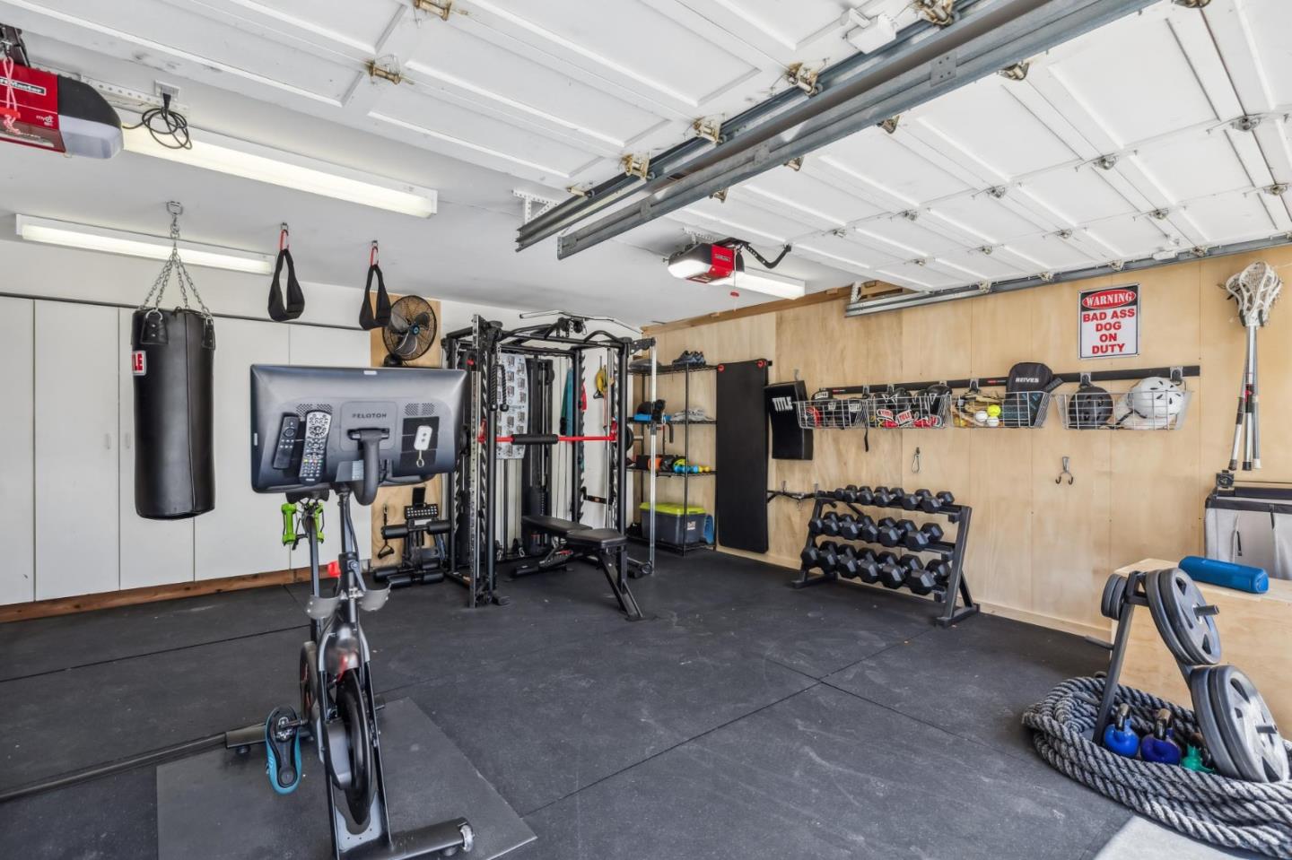 1585 Edgewood Dr PALO ALTO, CA 94303