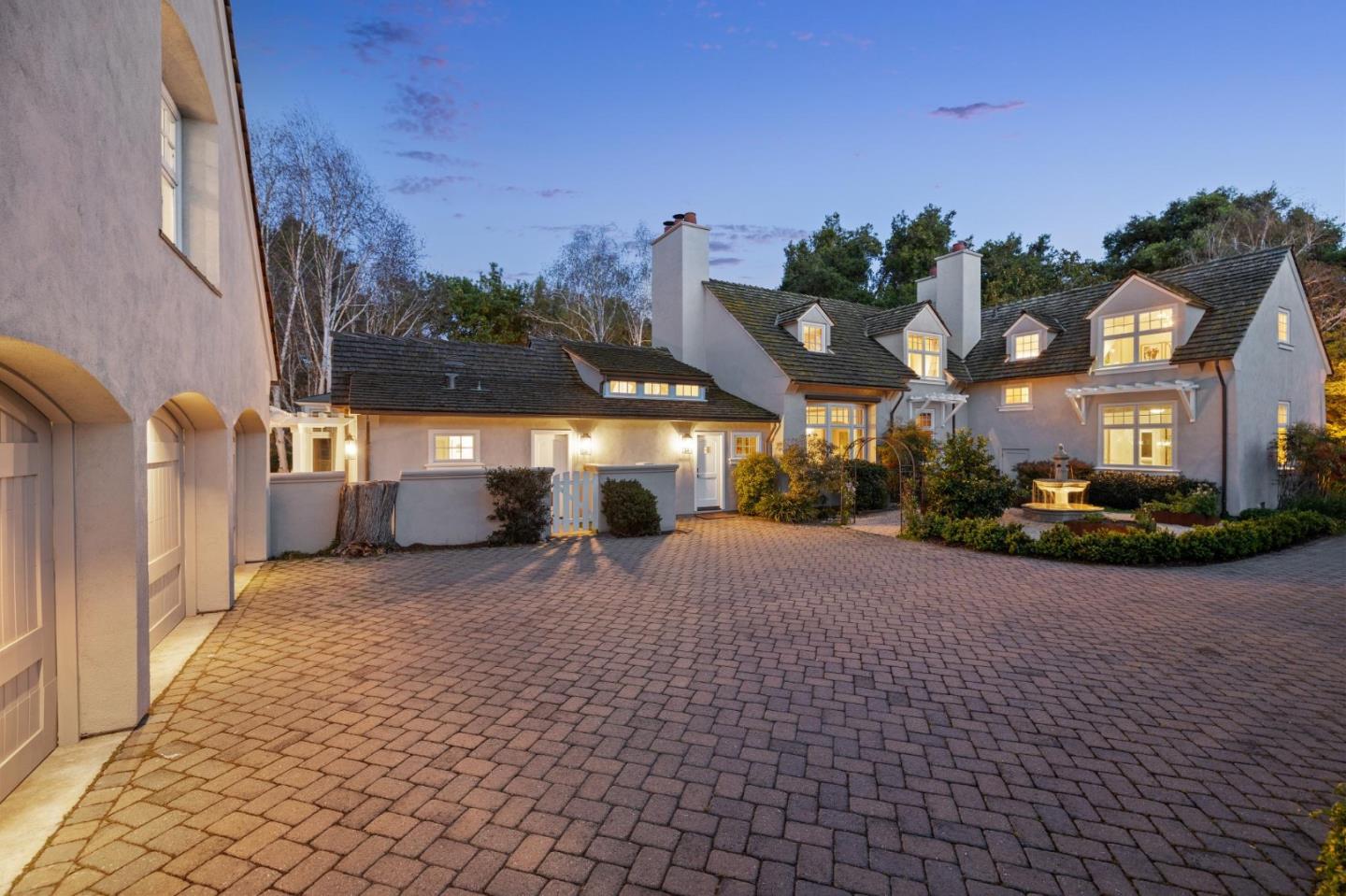 1585 Edgewood Dr PALO ALTO, CA 94303