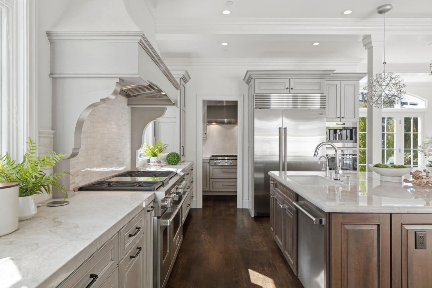 1501 Bryant St Palo Alto, CA 94301