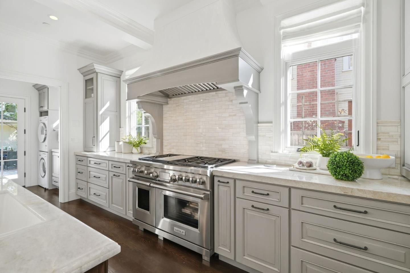 1501 Bryant St Palo Alto, CA 94301