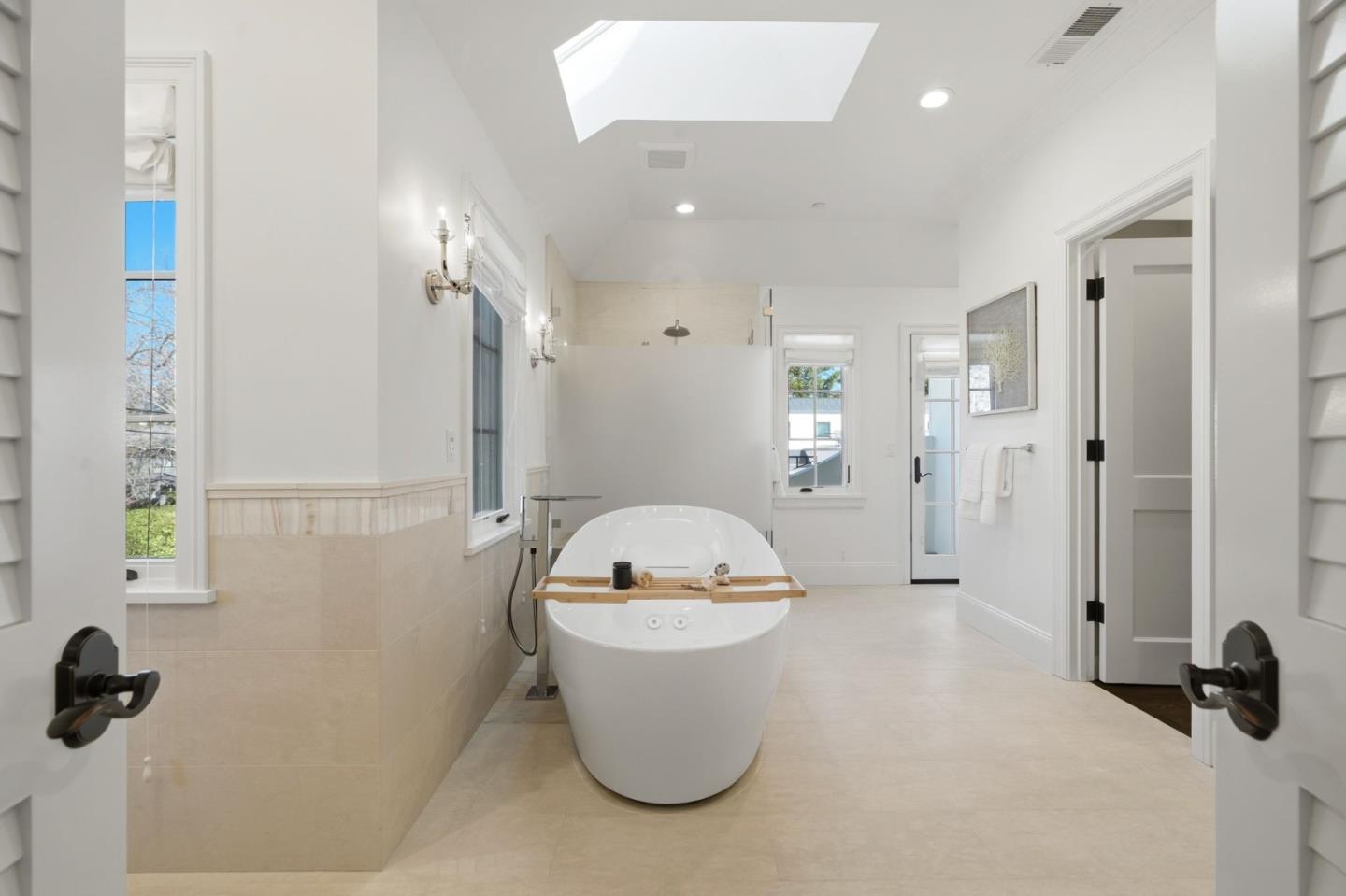 1501 Bryant St Palo Alto, CA 94301