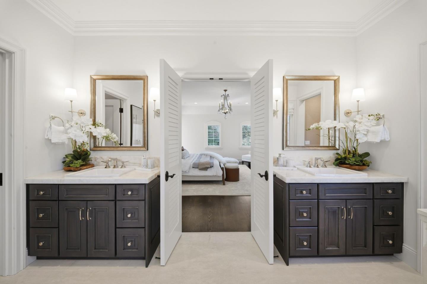 1501 Bryant St Palo Alto, CA 94301