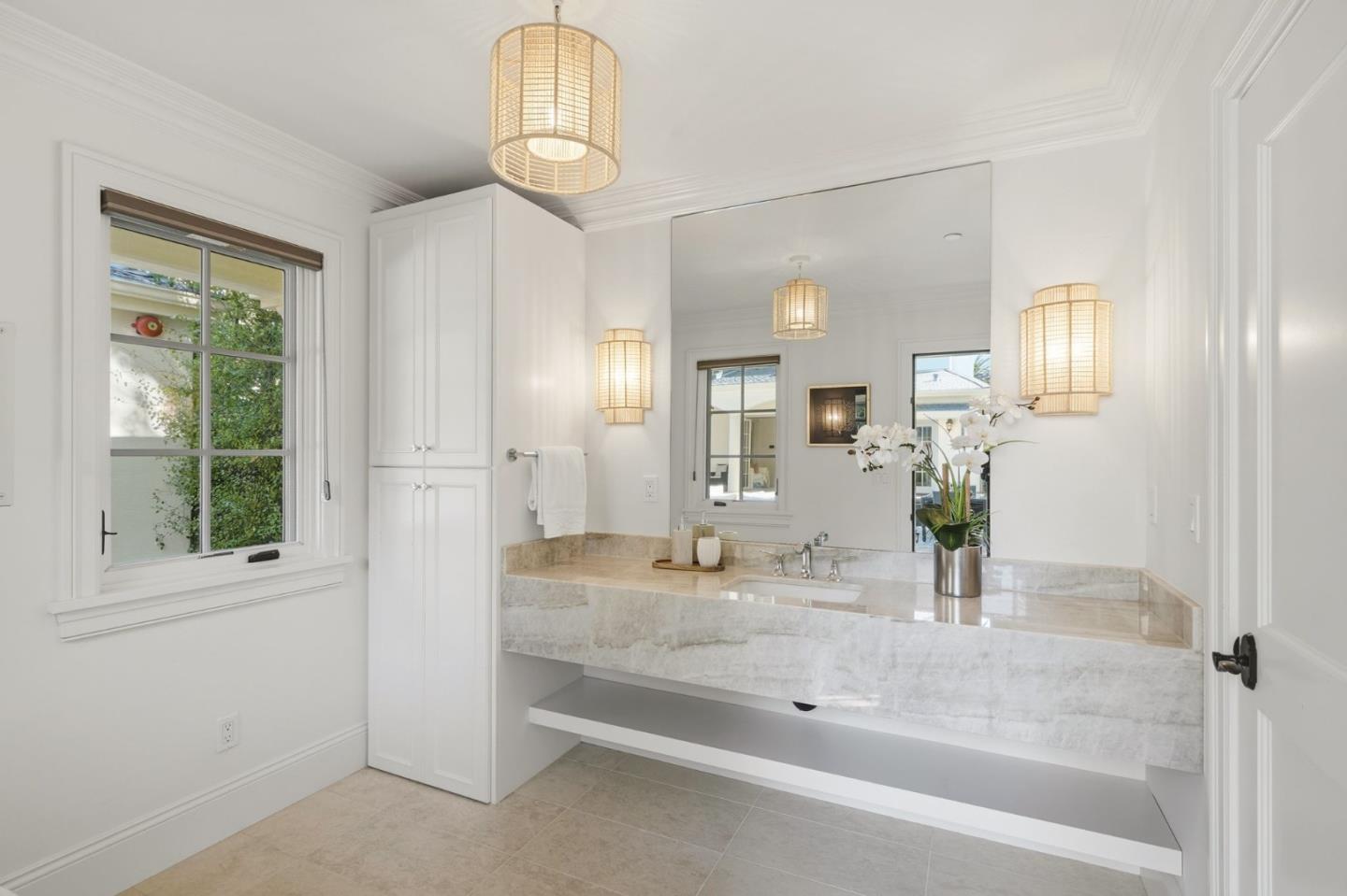 1501 Bryant St Palo Alto, CA 94301