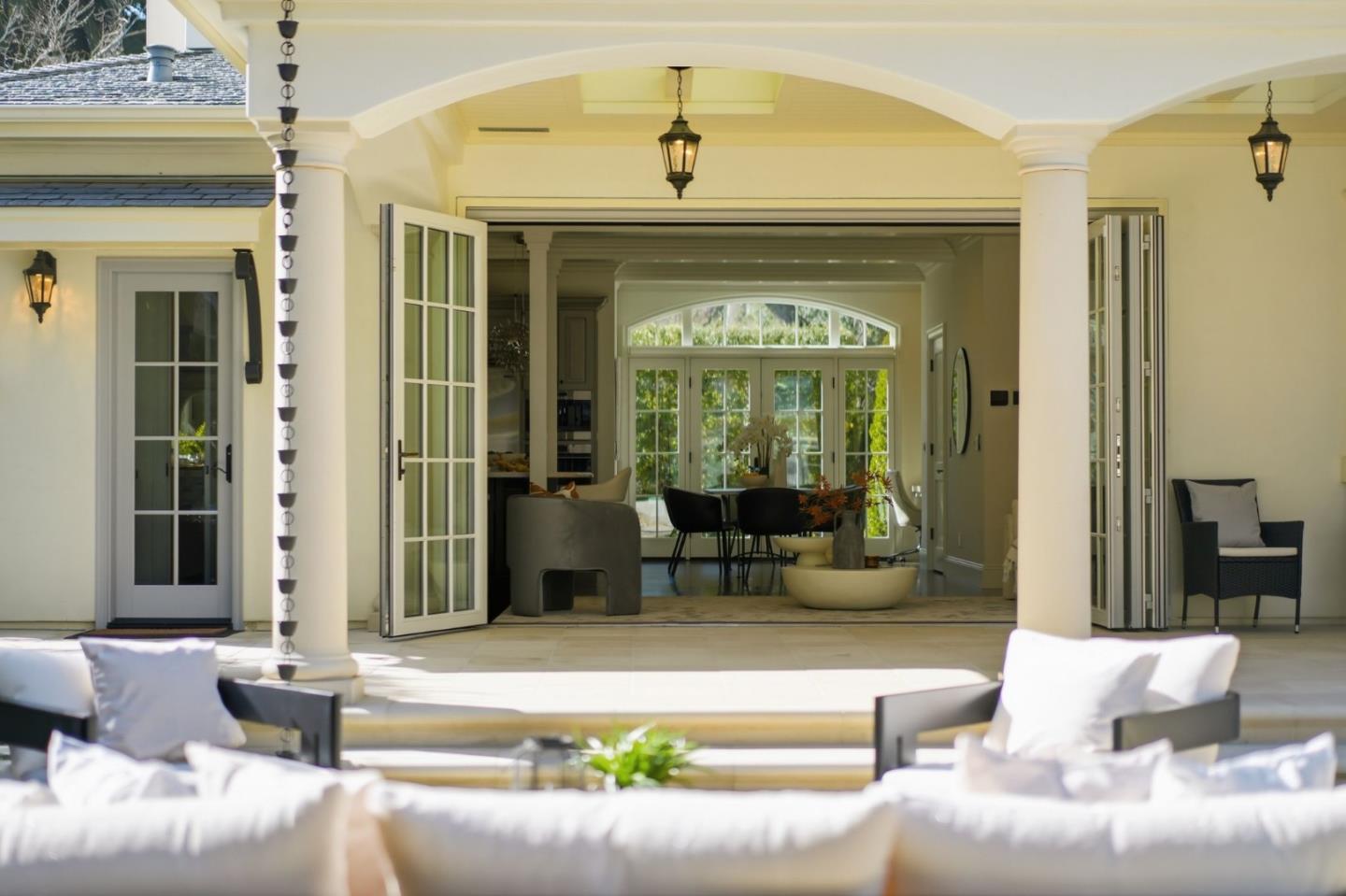 1501 Bryant St Palo Alto, CA 94301