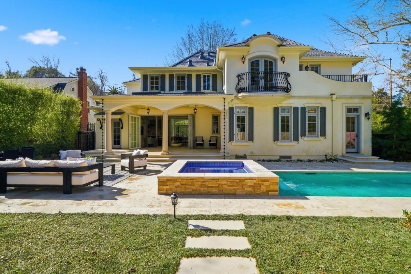 1501 Bryant St Palo Alto, CA 94301