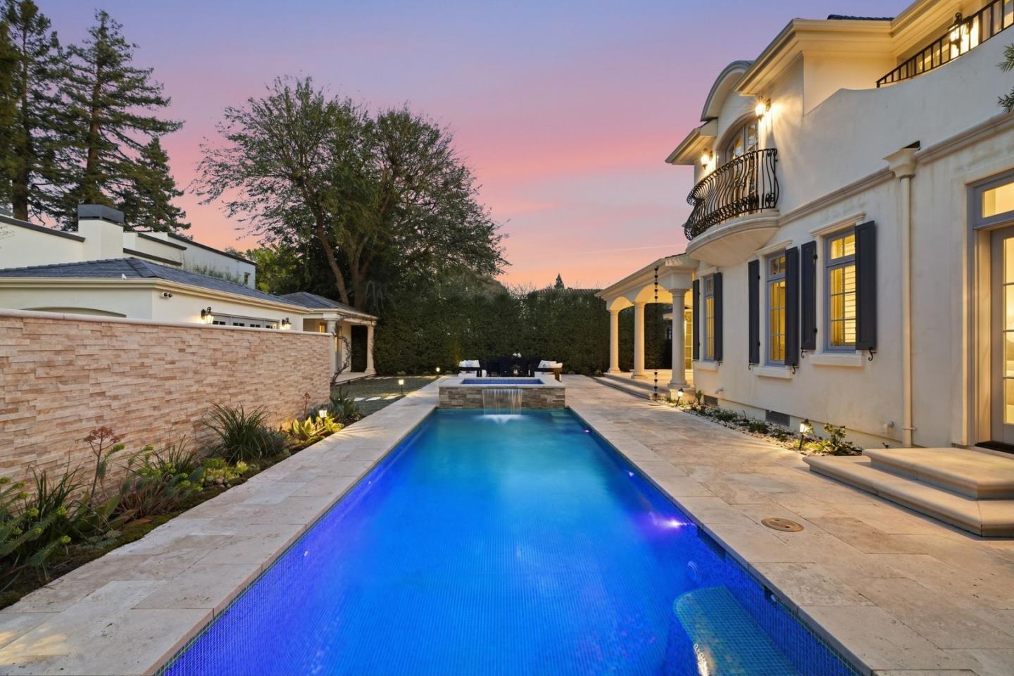 1501 Bryant St Palo Alto, CA 94301