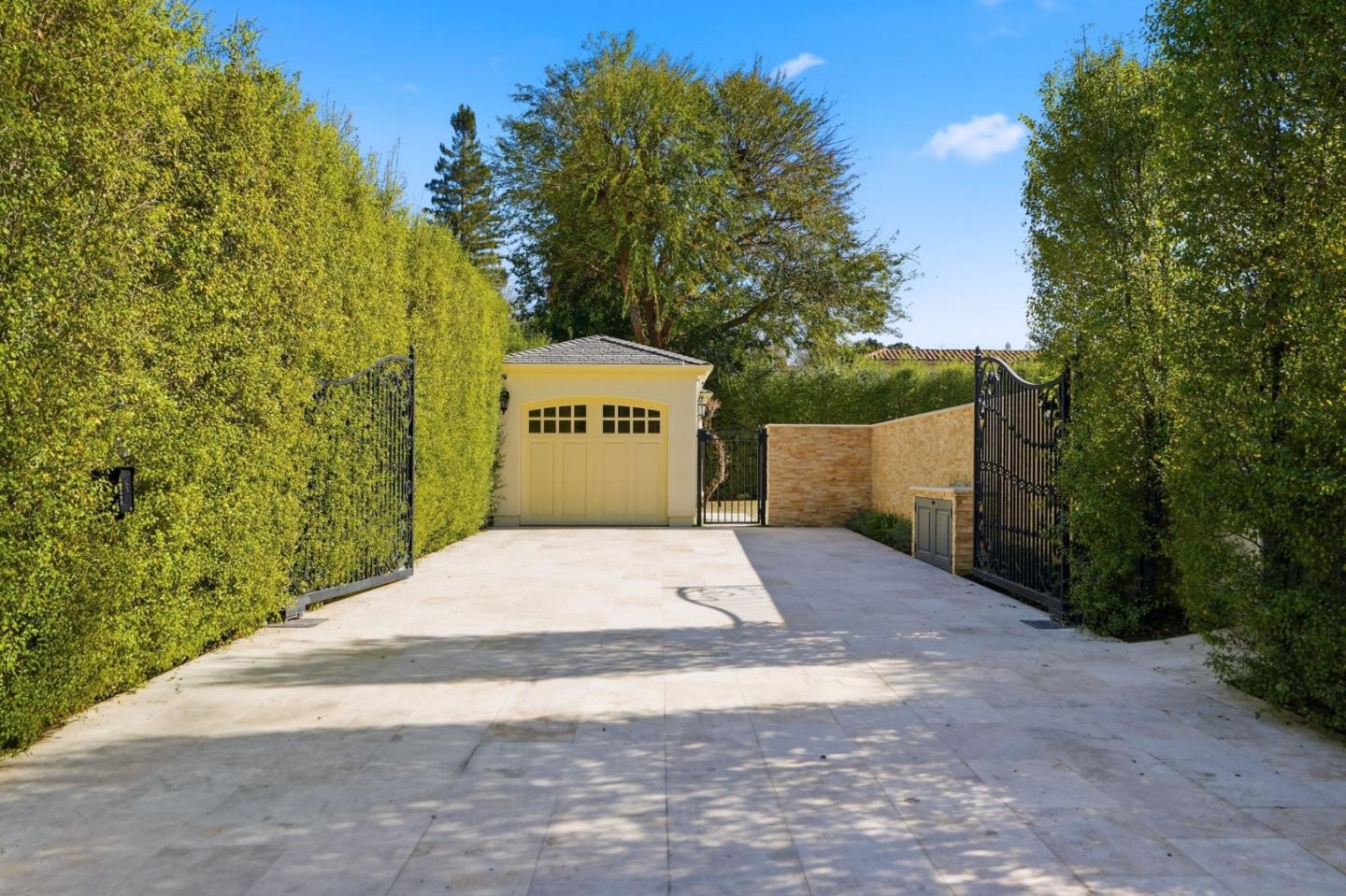 1501 Bryant St Palo Alto, CA 94301