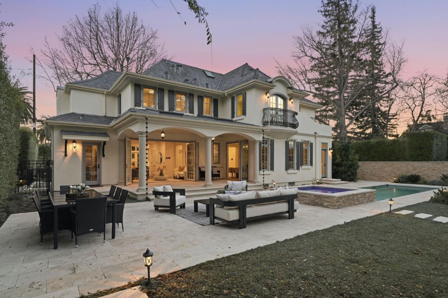 1501 Bryant St Palo Alto, CA 94301