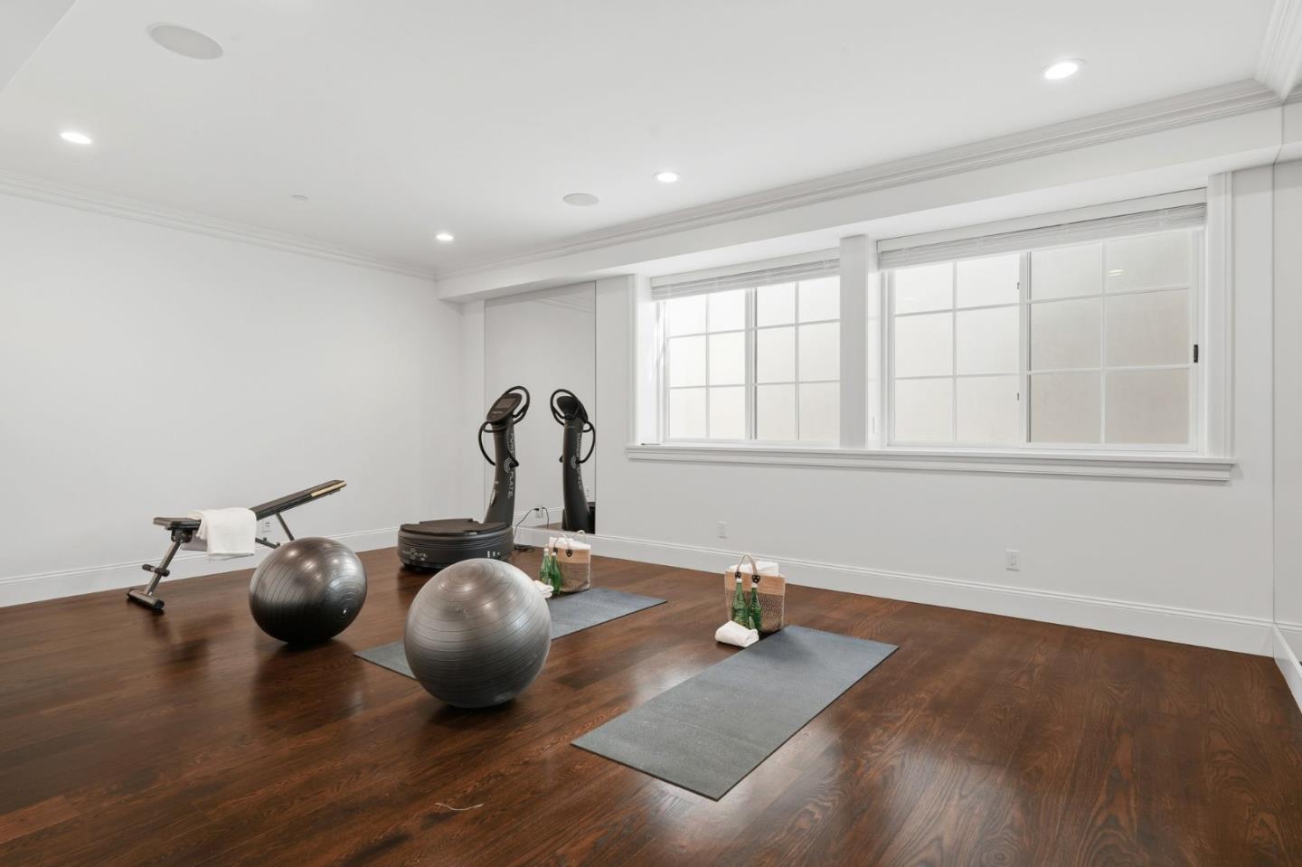 1501 Bryant St Palo Alto, CA 94301