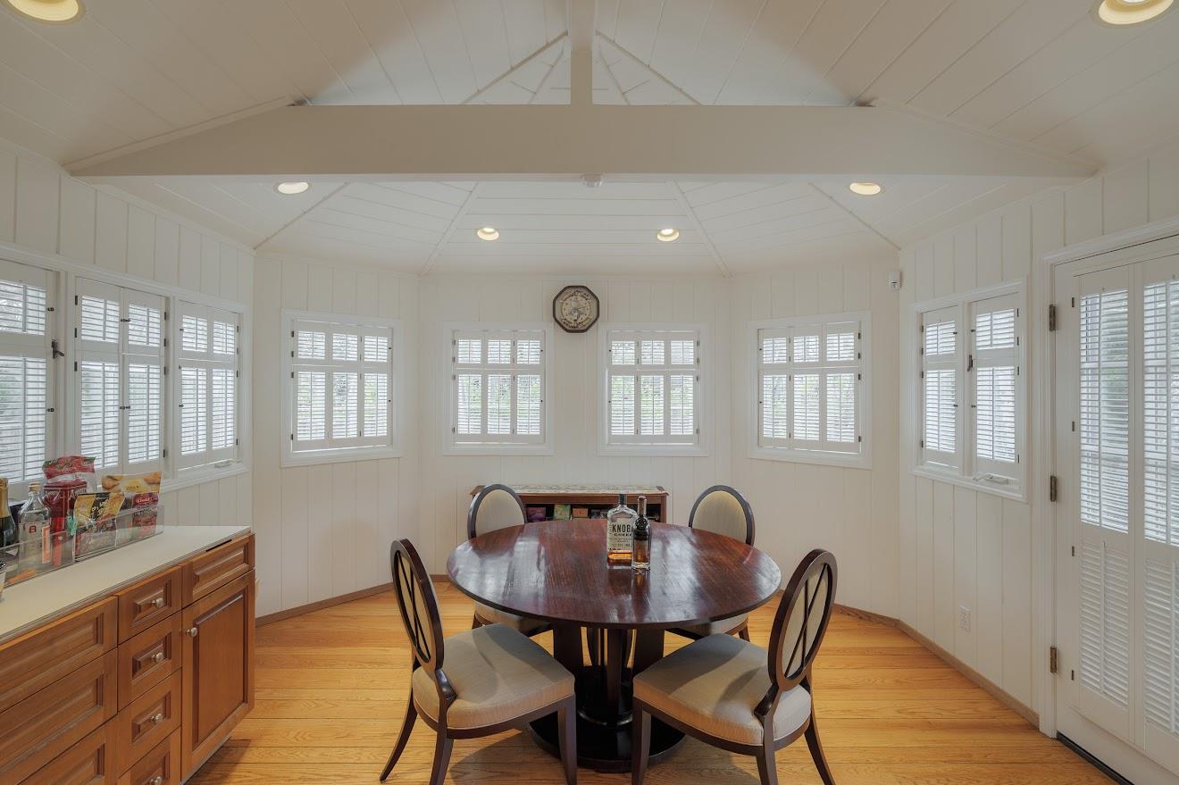 115 Southwood Dr Palo Alto, CA 94301