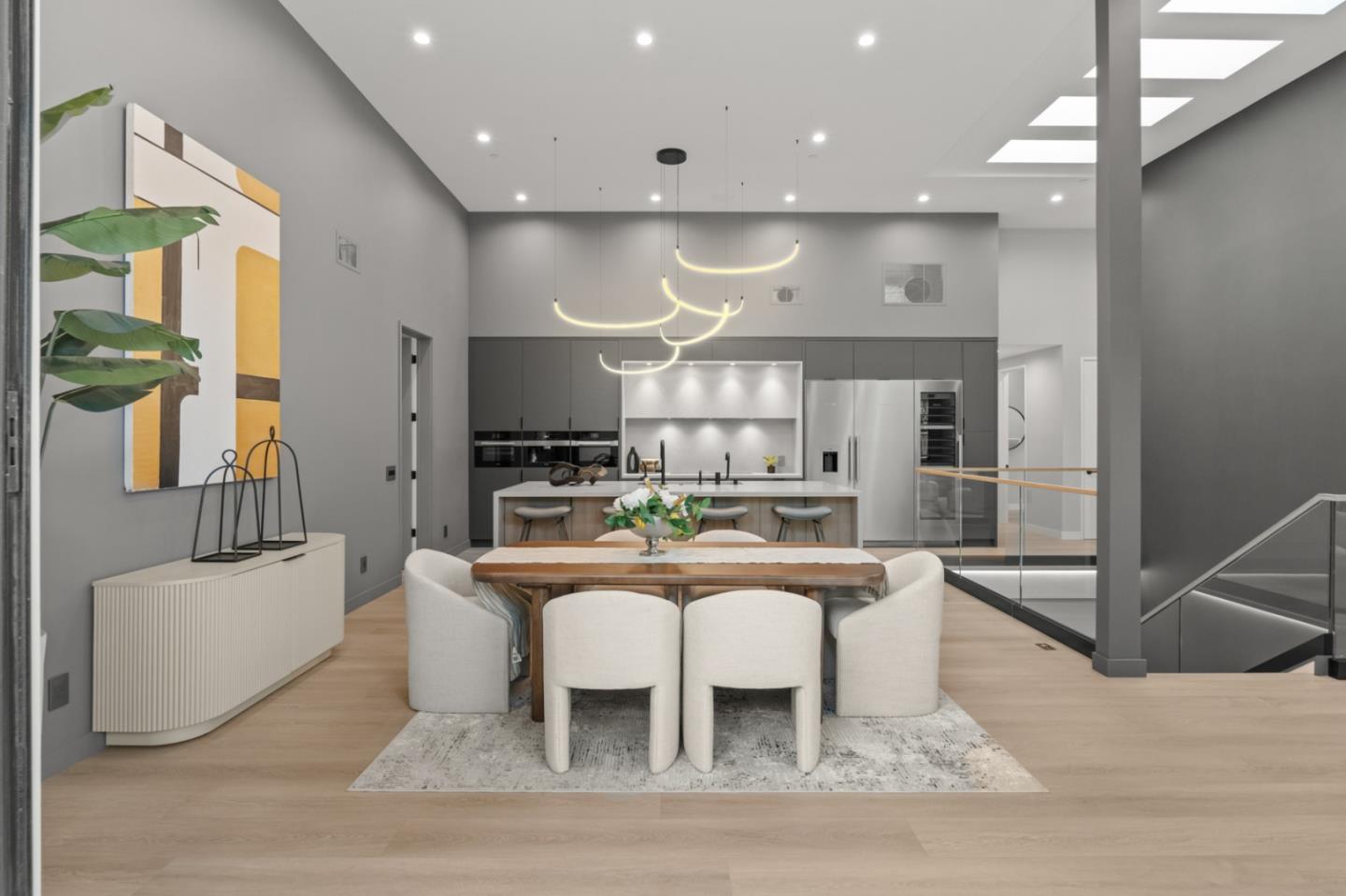 90 Cres Dr PALO ALTO, CA 94301