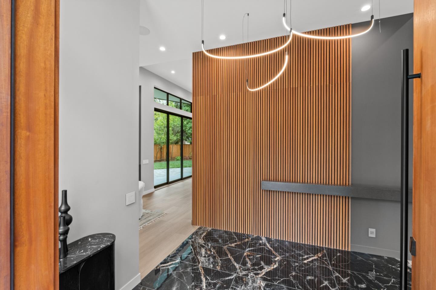 90 Cres Dr PALO ALTO, CA 94301