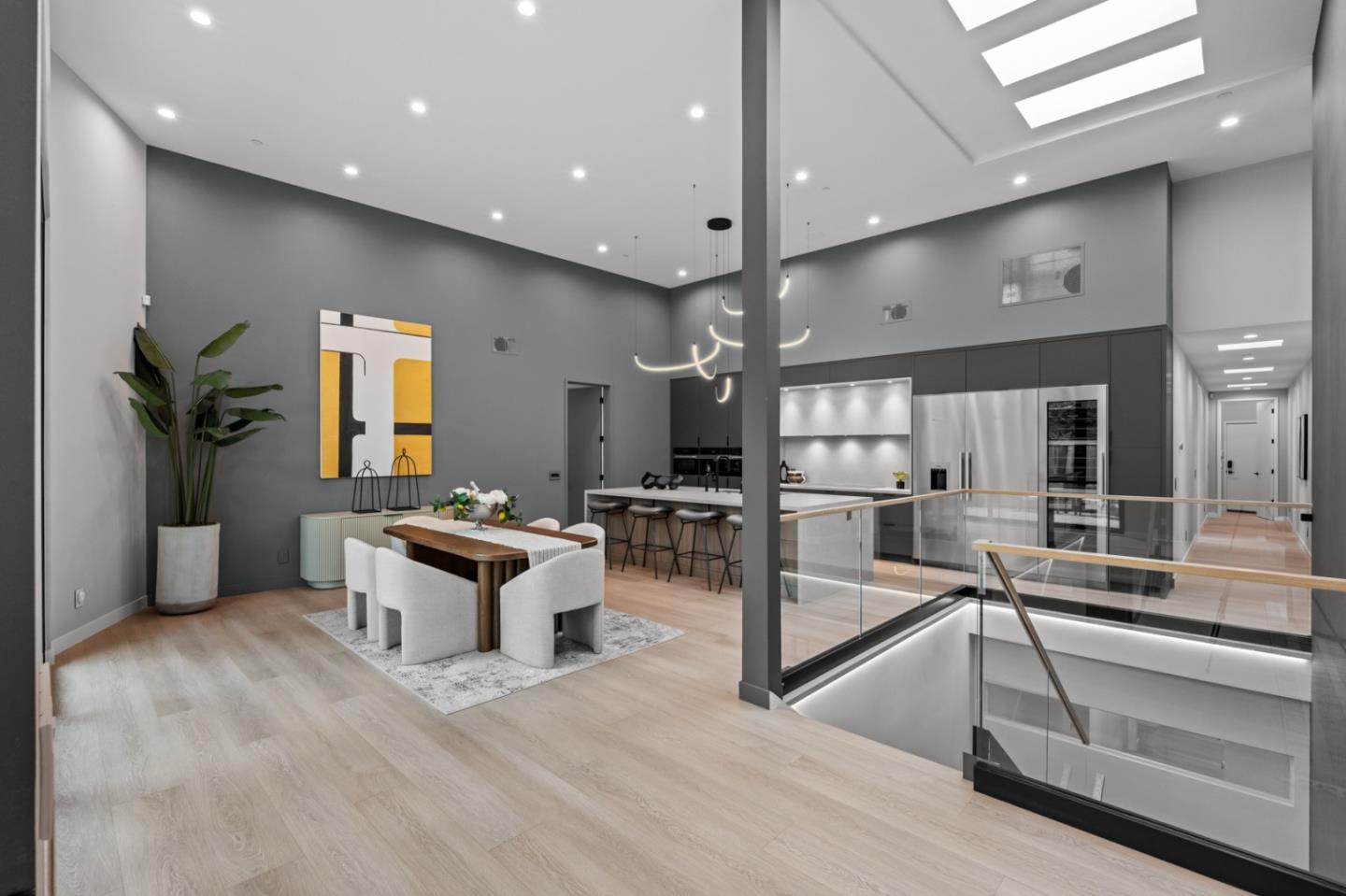 90 Cres Dr PALO ALTO, CA 94301