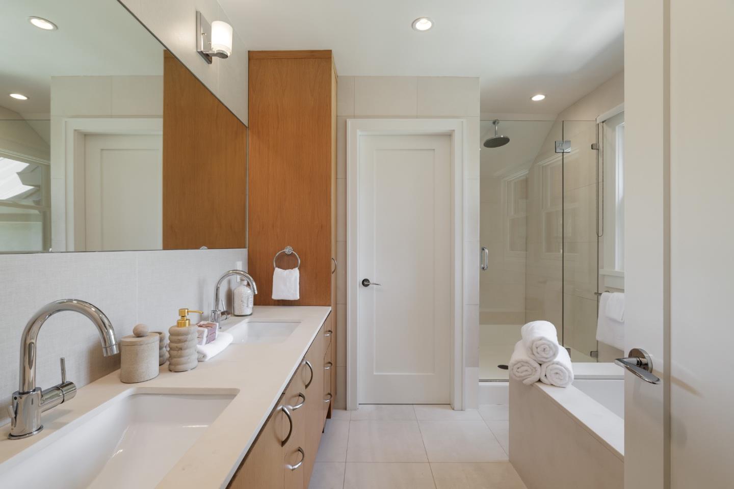 1119 Hopkins Ave PALO ALTO, CA 94301