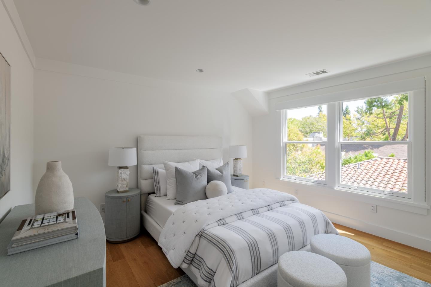 1119 Hopkins Ave PALO ALTO, CA 94301