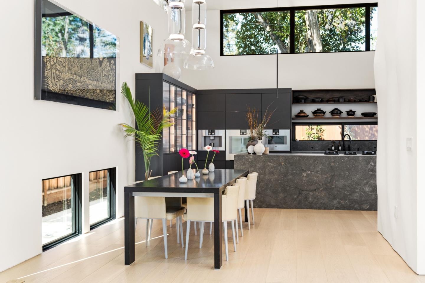 947 Colonial Ln PALO ALTO, CA 94303