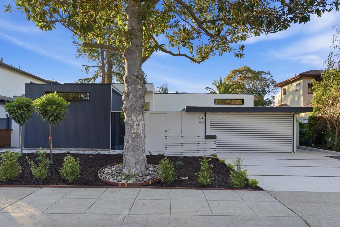 947 Colonial Ln PALO ALTO, CA 94303
