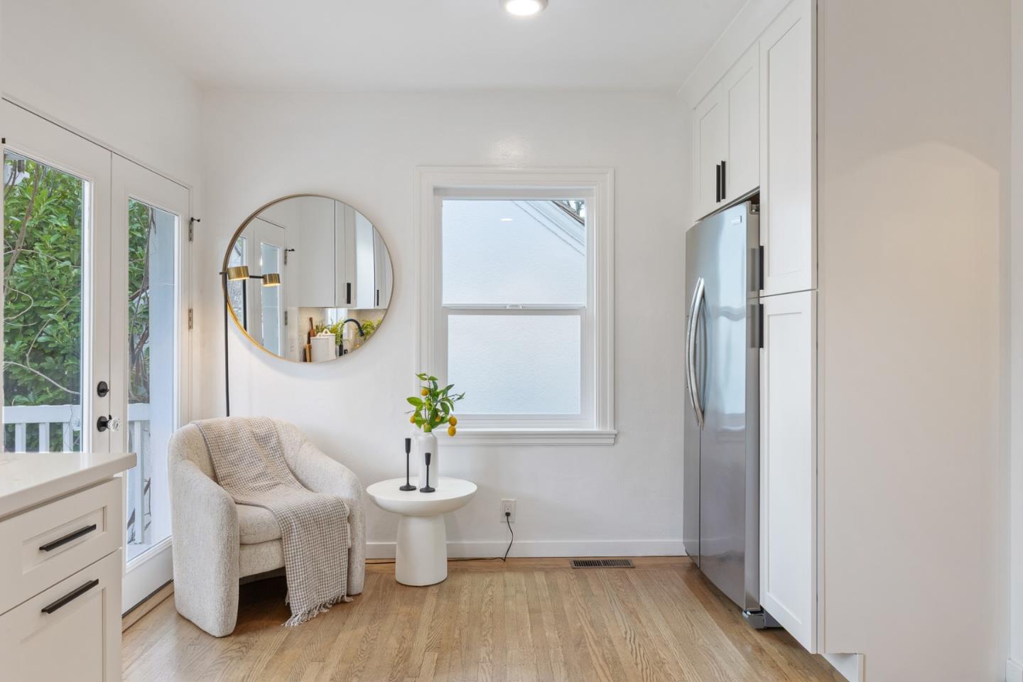 1555 Alma St Palo Alto, CA 94301