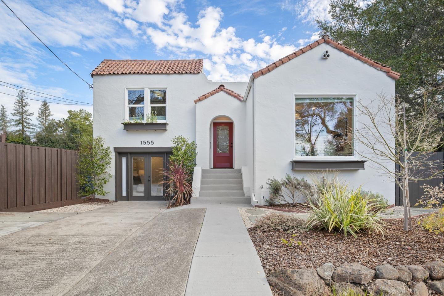 1555 Alma St Palo Alto, CA 94301