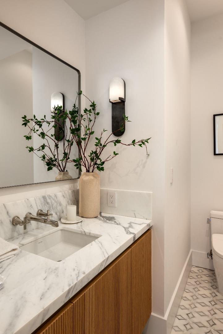 1307 University Ave PALO ALTO, CA 94301