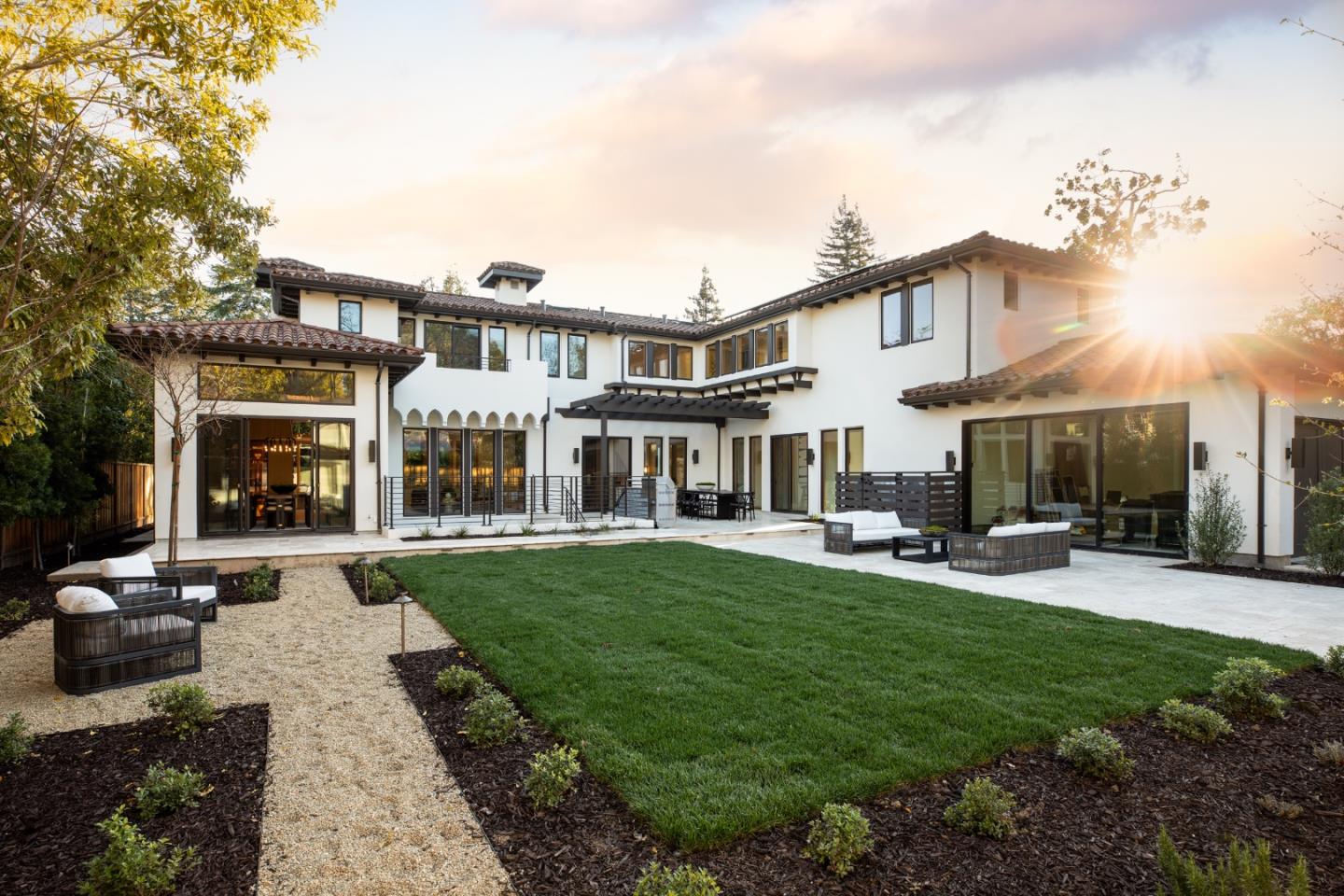 1307 University Ave PALO ALTO, CA 94301