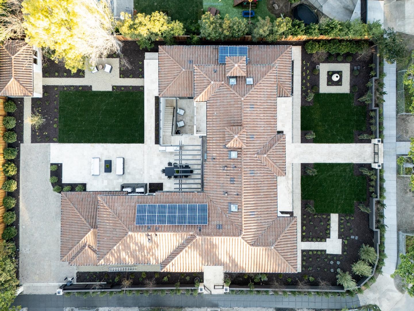 1307 University Ave PALO ALTO, CA 94301