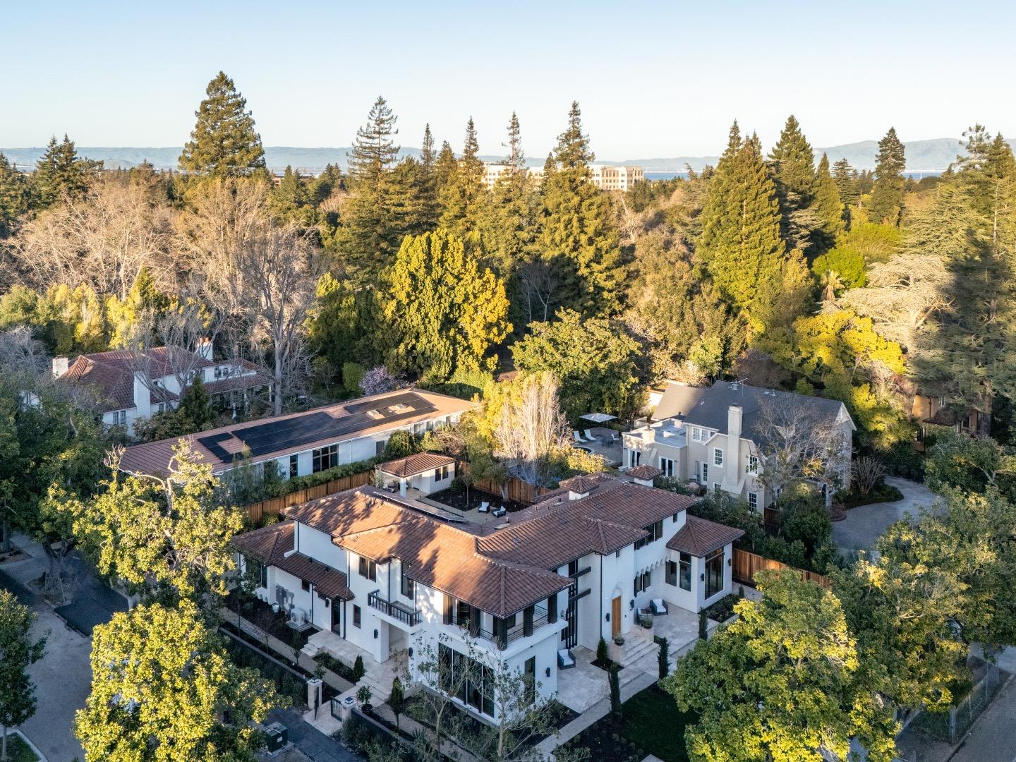 1307 University Ave PALO ALTO, CA 94301