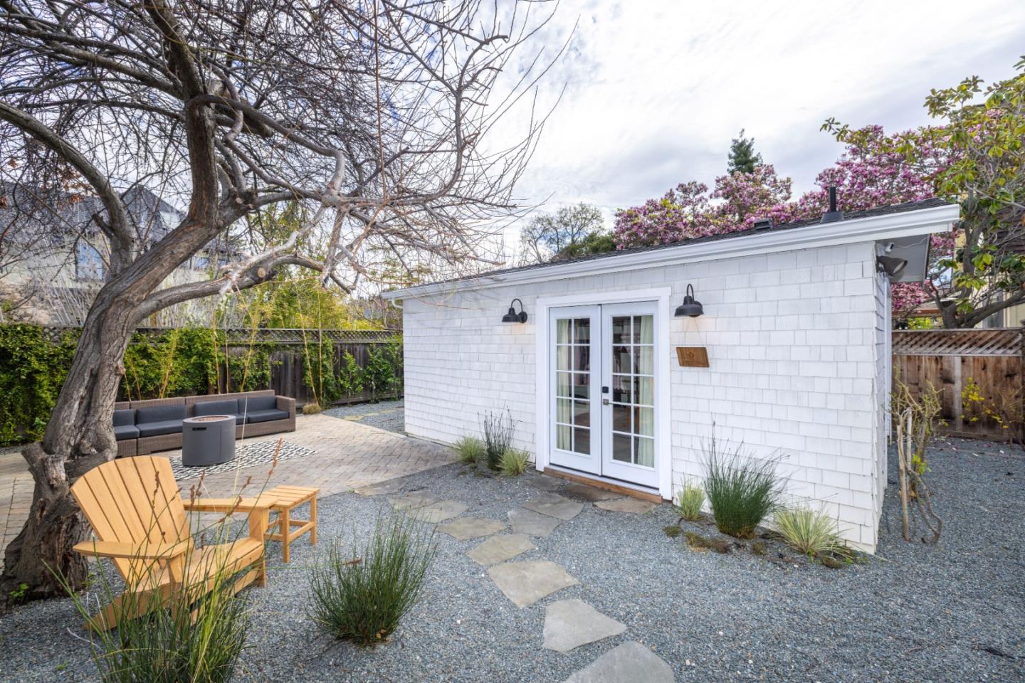 1111 Alma St Palo Alto, CA 94301