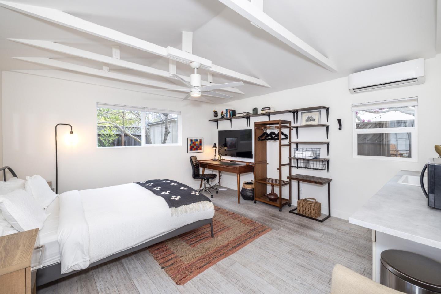 1111 Alma St Palo Alto, CA 94301