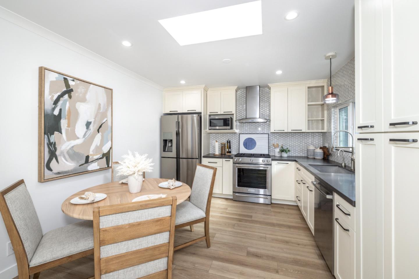 1111 Alma St Palo Alto, CA 94301