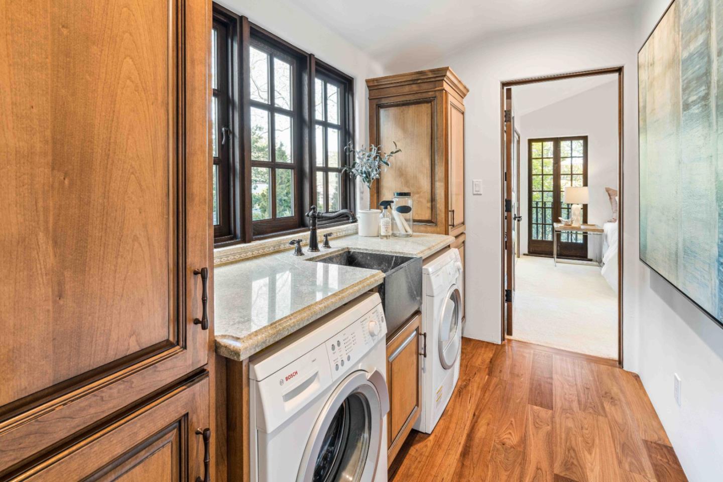 1932 Emerson St PALO ALTO, CA 94301