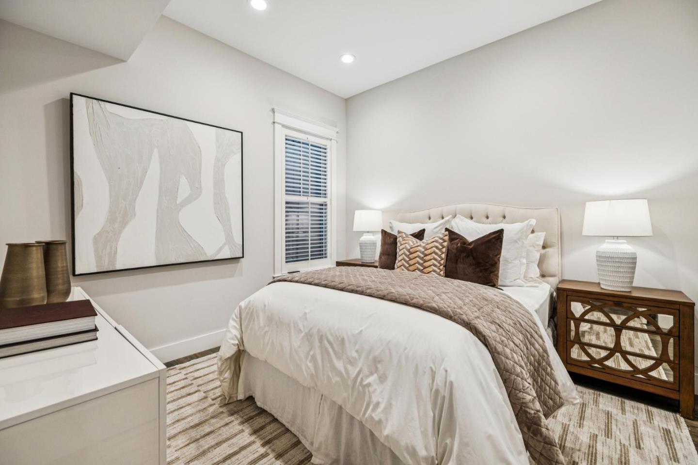 1042 Cowper St Palo Alto, CA 94301