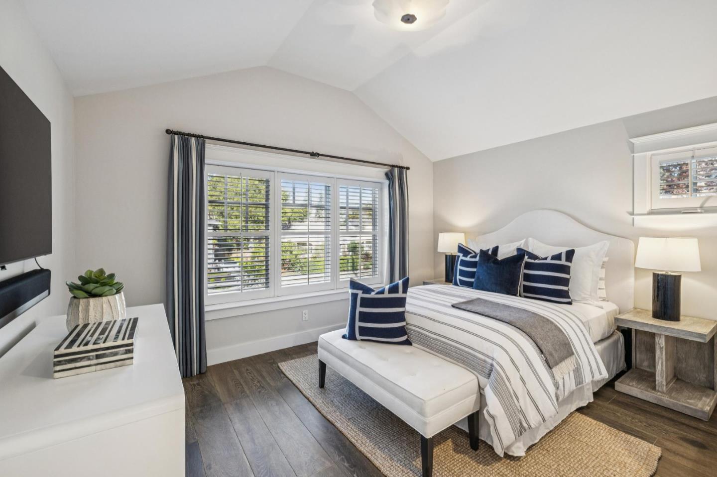 1042 Cowper St Palo Alto, CA 94301