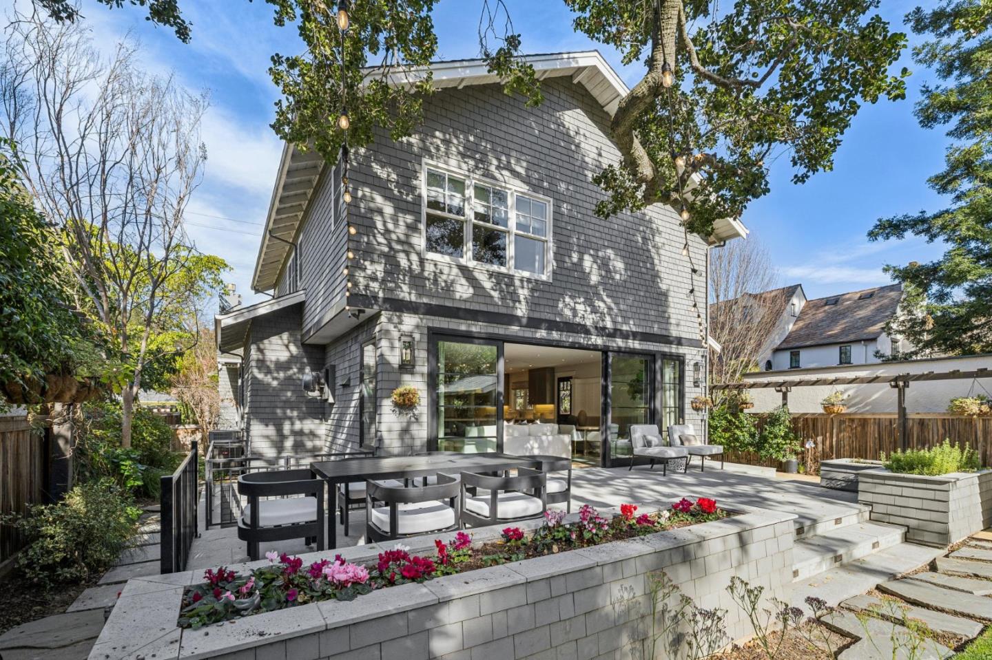 1042 Cowper St Palo Alto, CA 94301