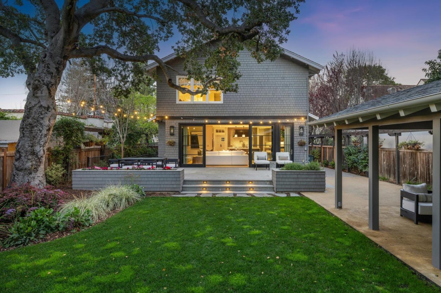 1042 Cowper St Palo Alto, CA 94301