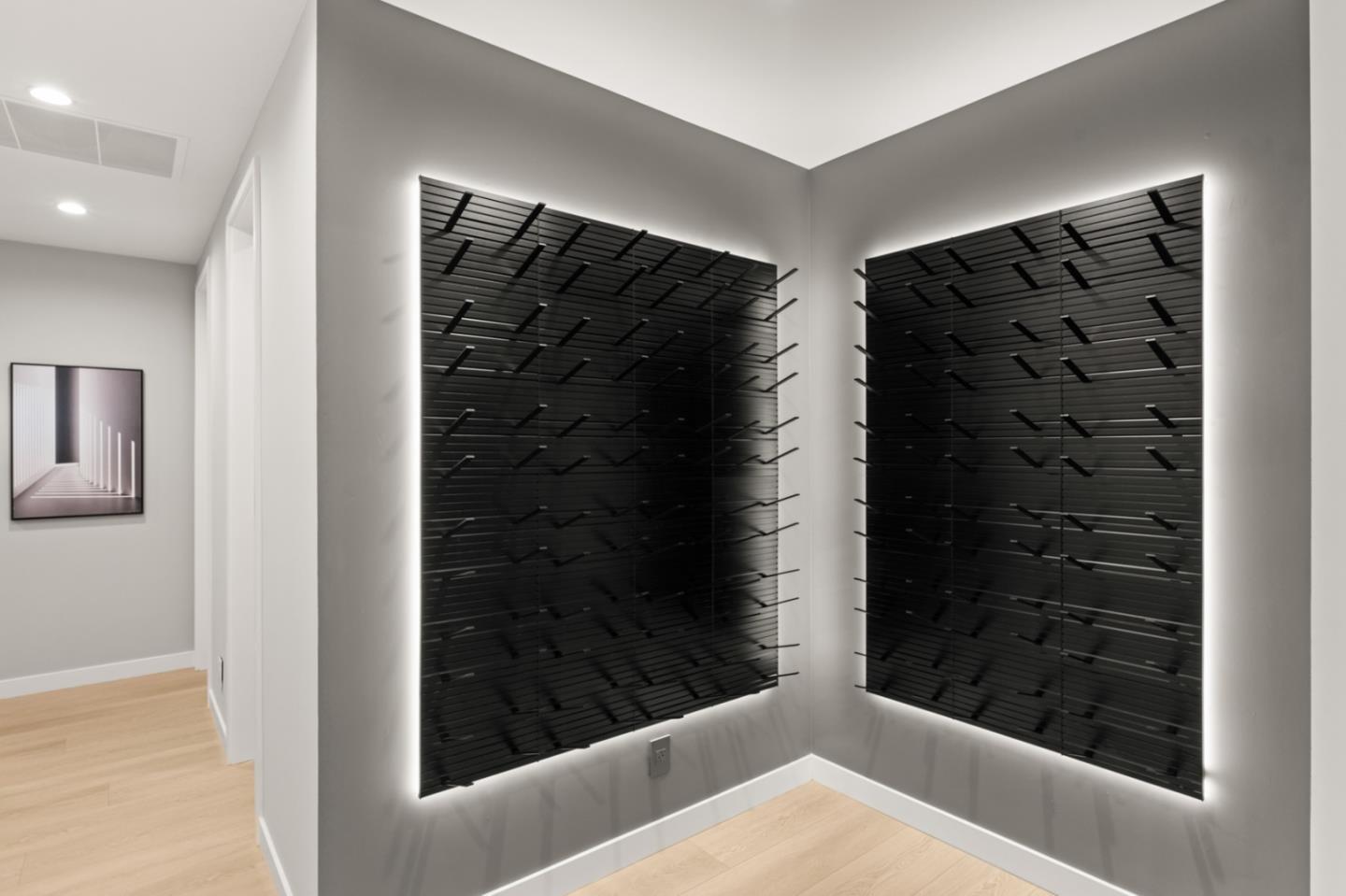 90 Cres Dr PALO ALTO, CA 94301