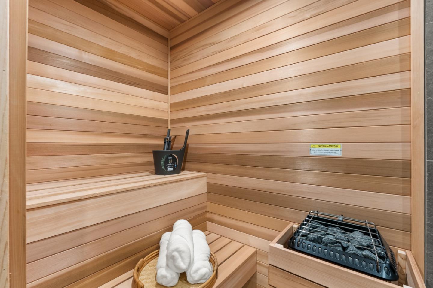 90 Cres Dr PALO ALTO, CA 94301