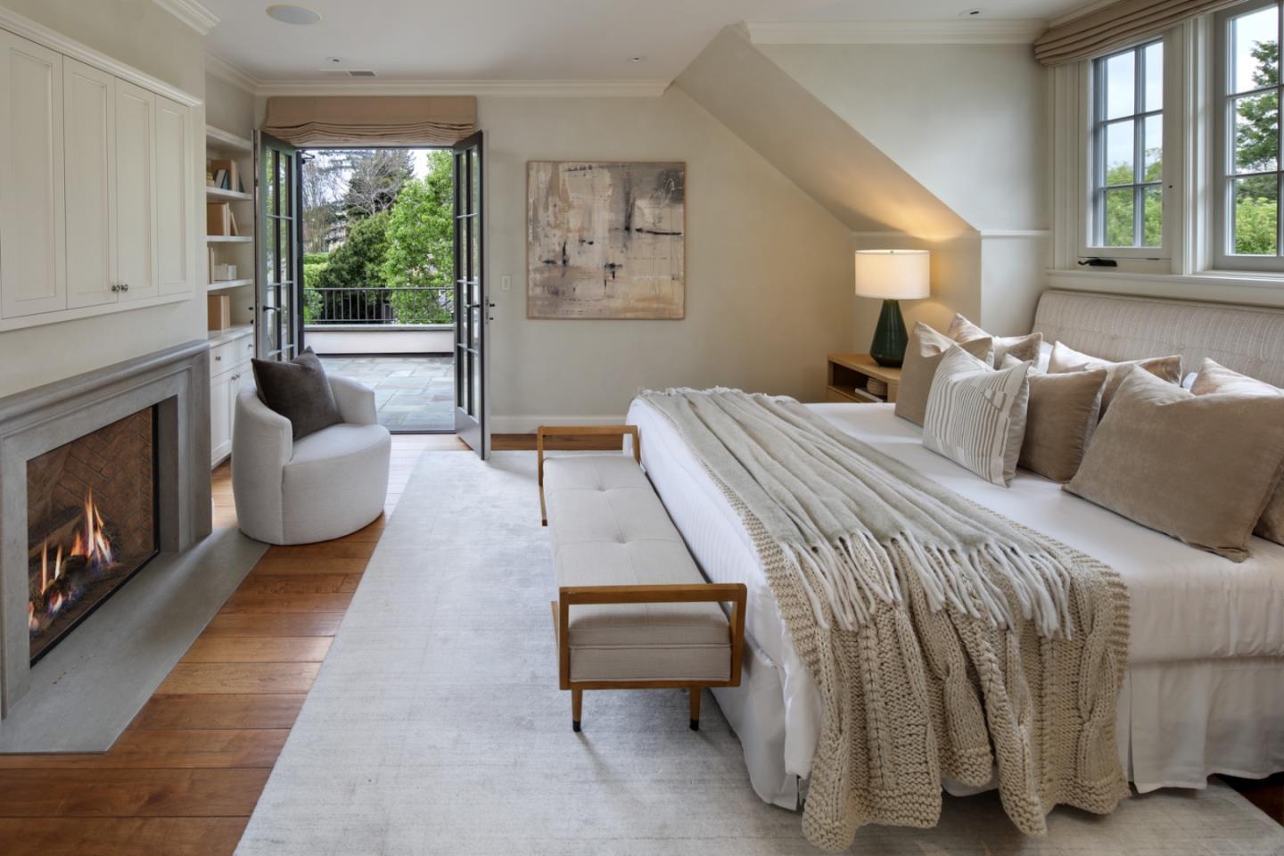 444 Tennyson Ave PALO ALTO, CA 94301