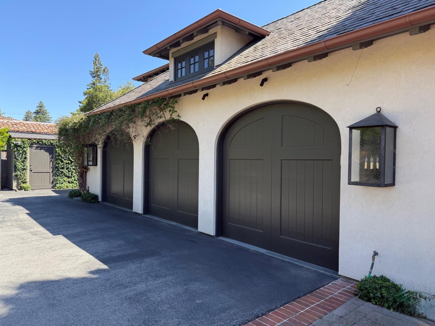 444 Tennyson Ave PALO ALTO, CA 94301